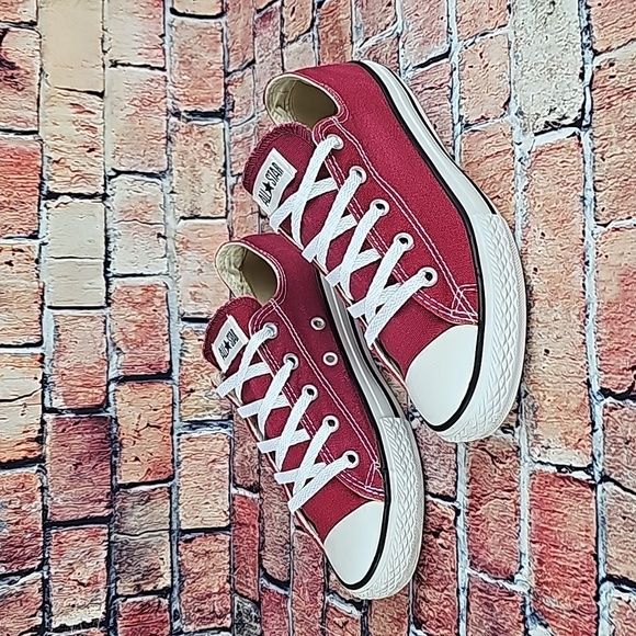 CONVERSE ALL-STAR CHUCK TAYLOR LOWTOP SHOES WOMANS SIZE 5 GUC - Picture 5 of 11